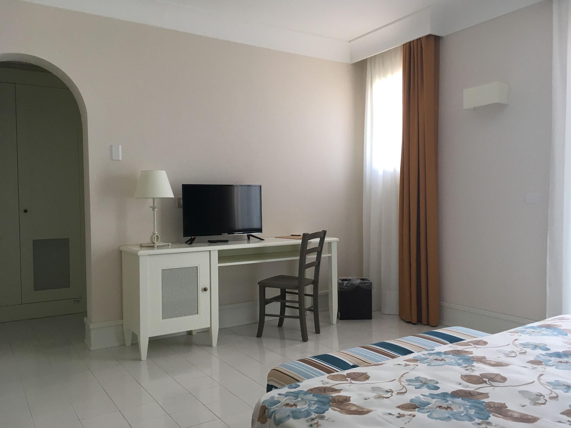 Hotel Danieli Поцало Екстериор снимка