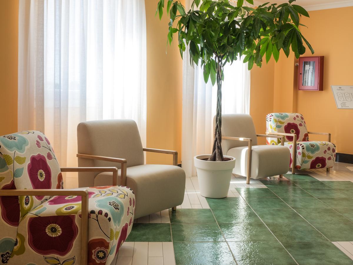 Hotel Danieli Поцало Екстериор снимка